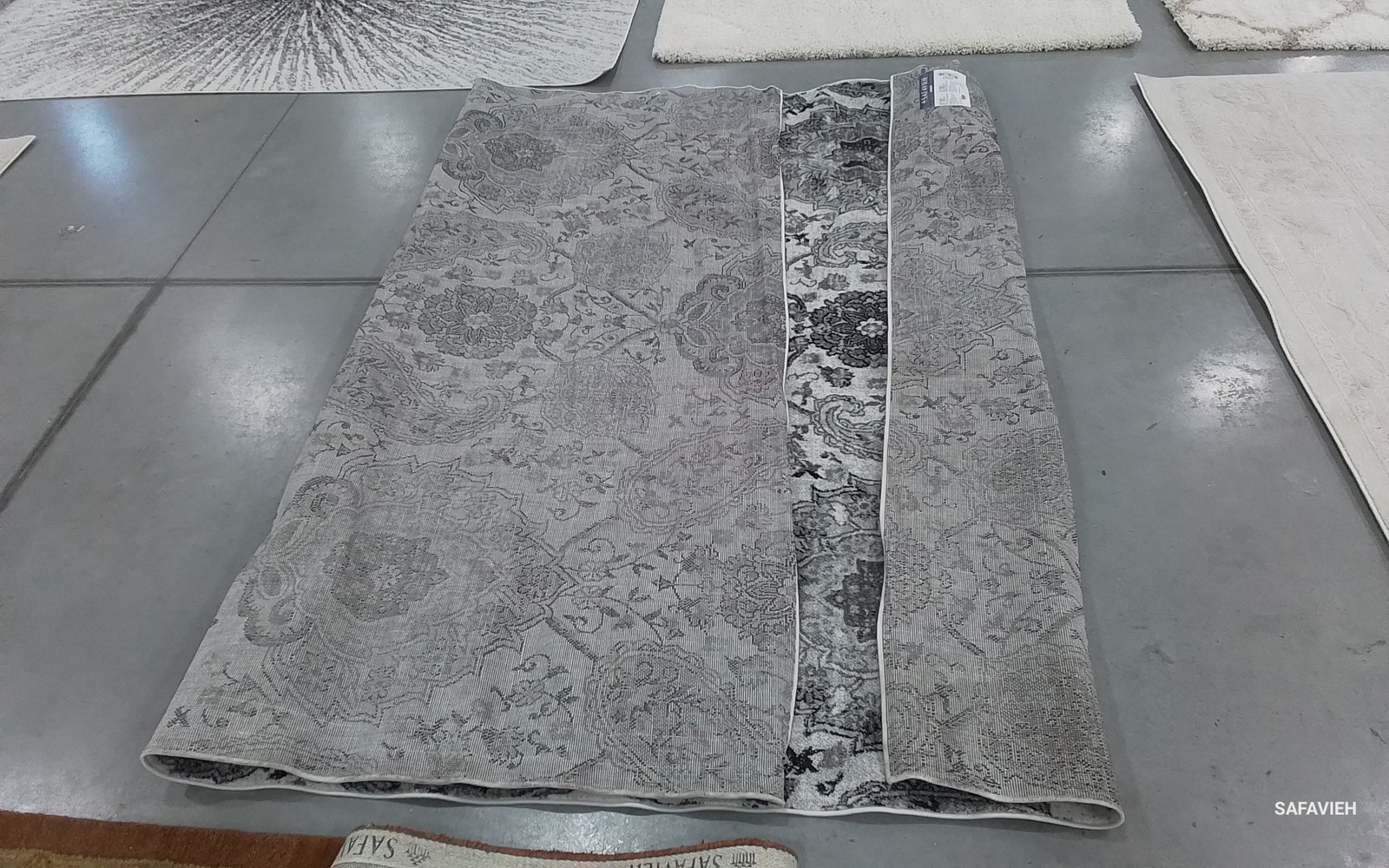CREAM / SILVER 8′-0″ x 10′-0″ Back Stain Rug, Reduced Price 1172807781 MAD600D-8