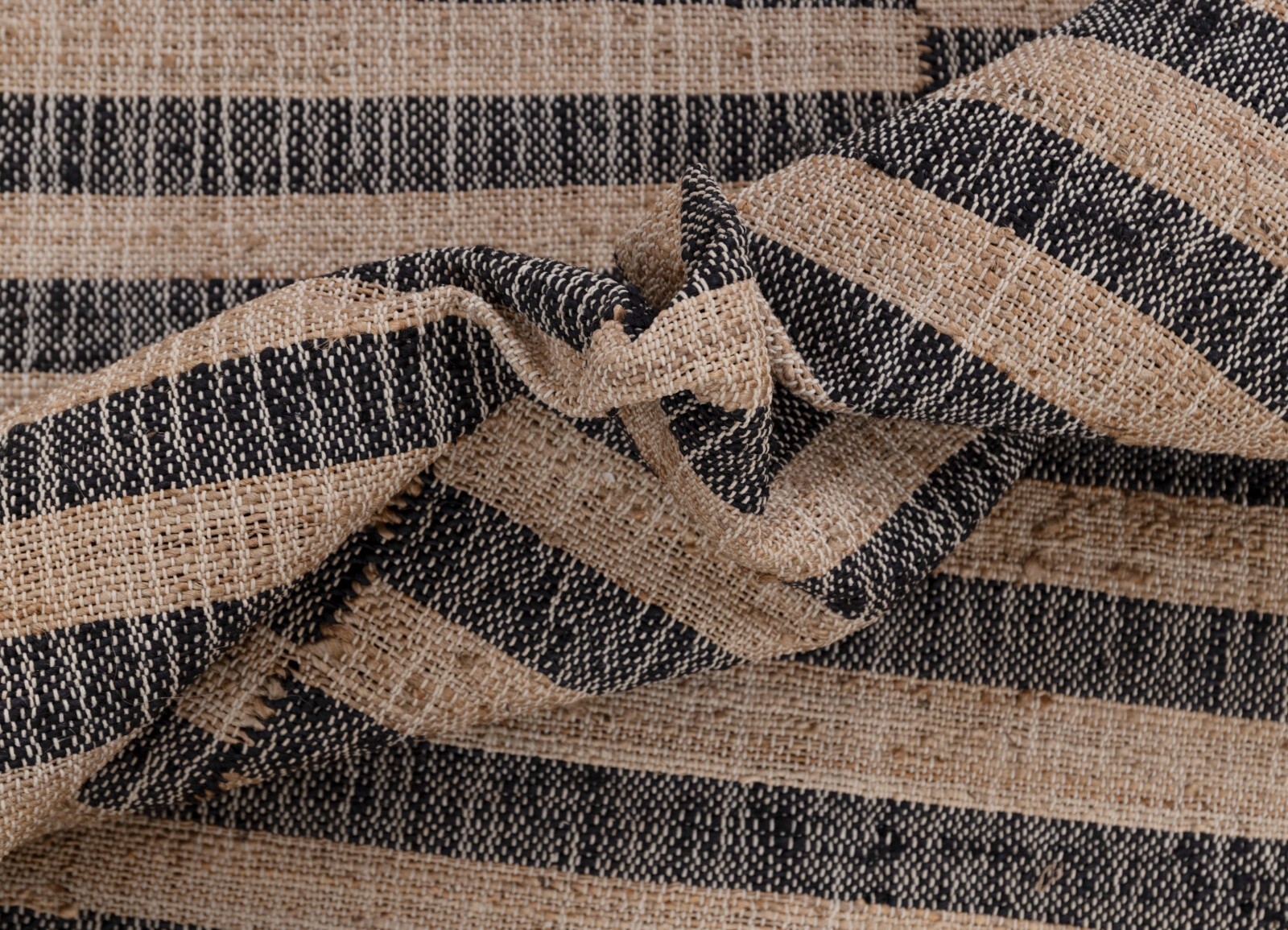 Natural Jute Black High Quality Hand Woven Geometric Boho Style Customize Rug