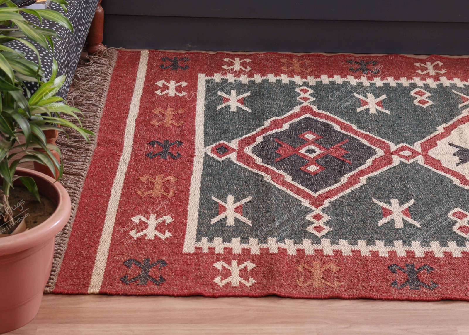 Indian Handwoven Wool Jute Kilim Rug With Multicolor Design Rug Fringes Jute Rug