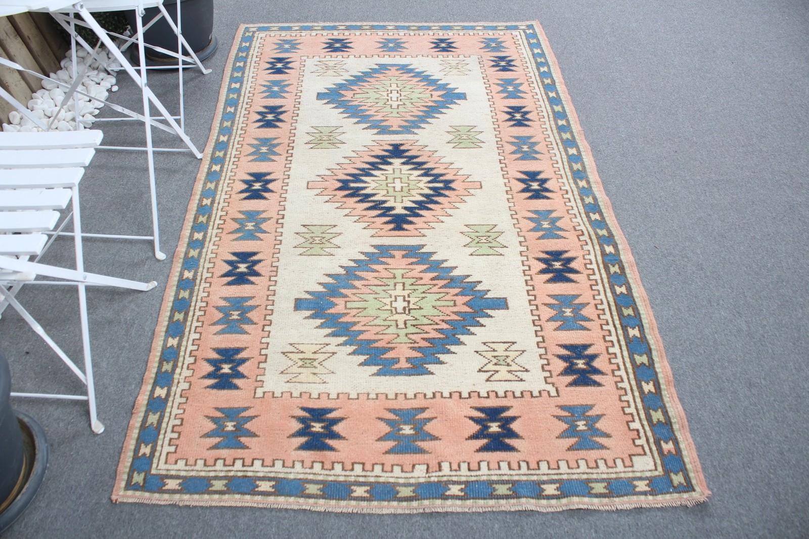 Turkish Vintage Rug, Area 4×6,5 ft (122×197 cm) Rug, Pink Oriental Wool Rug