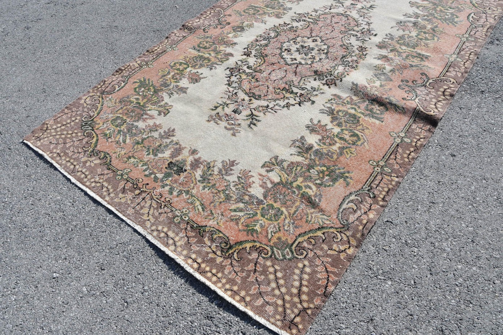 Turkish Vintage Rug, 5,4×8,8 ft Large Rug, Brown Pink Oriental Rug