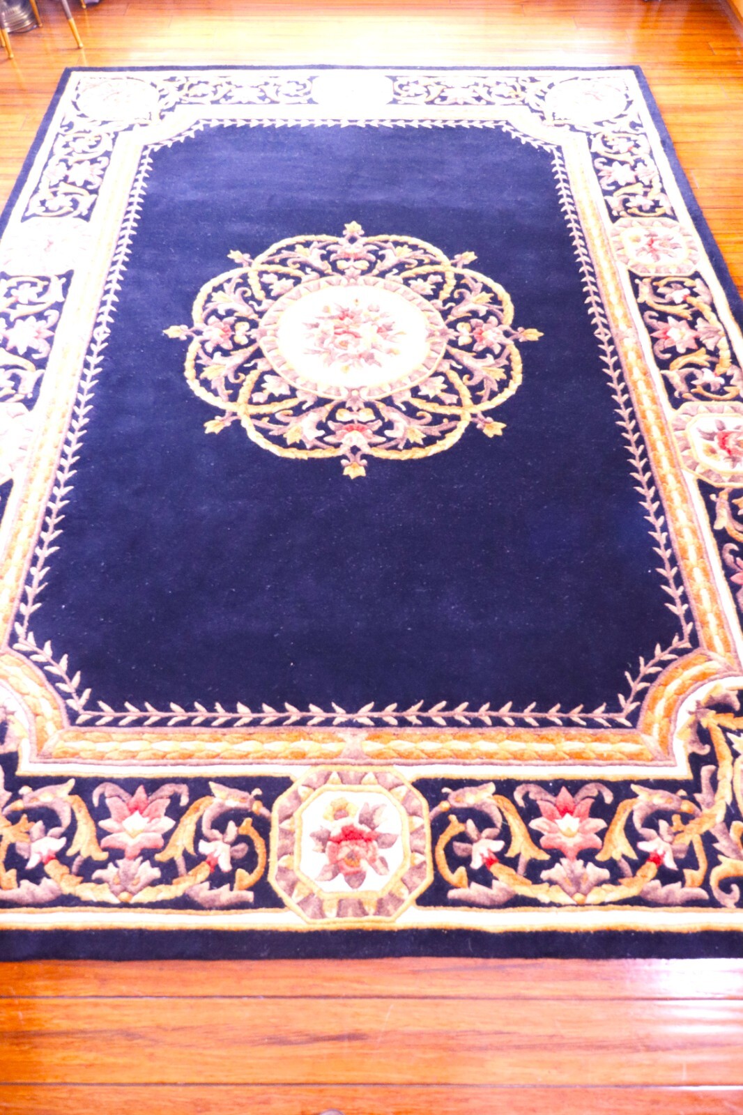 Momeni Luxury Rug