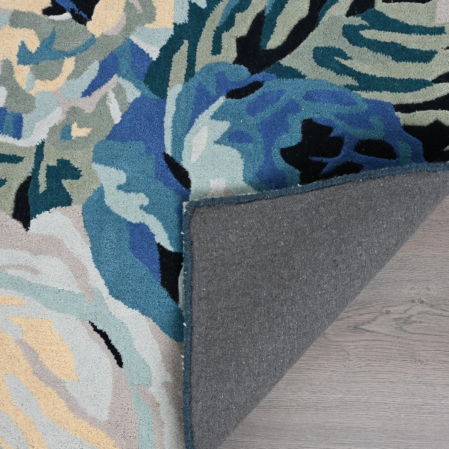 Rose Floral Wool Area Rug | Modern Rug | Tufted Wool Rug | Designer wool Rugs