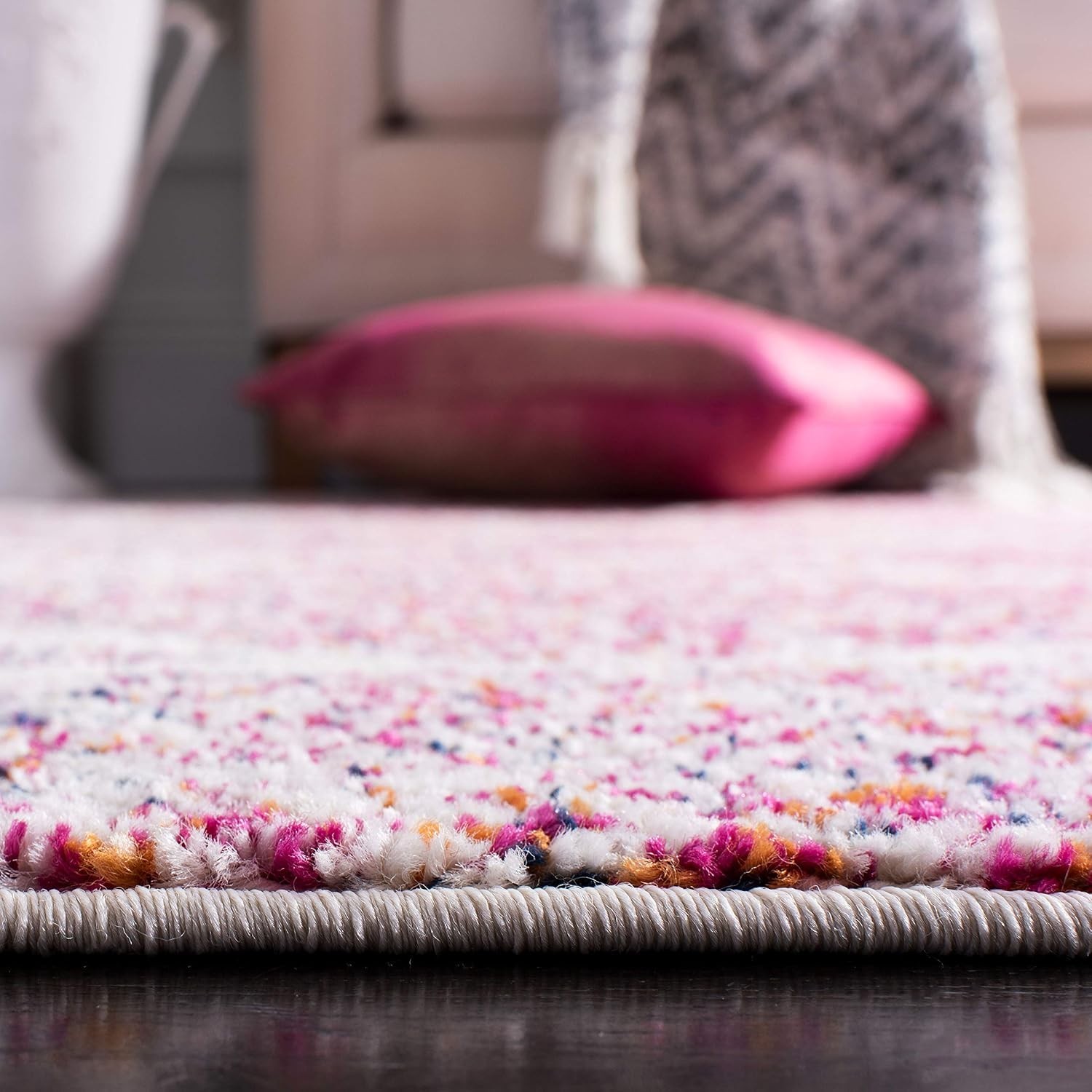Elegant 2’3″ x 4′ Accent Rug – Madison Collection’s Stain Resistant Trellis