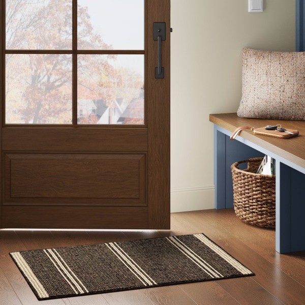 2'x3' Washable Tufted Accent Rug Dark Brown