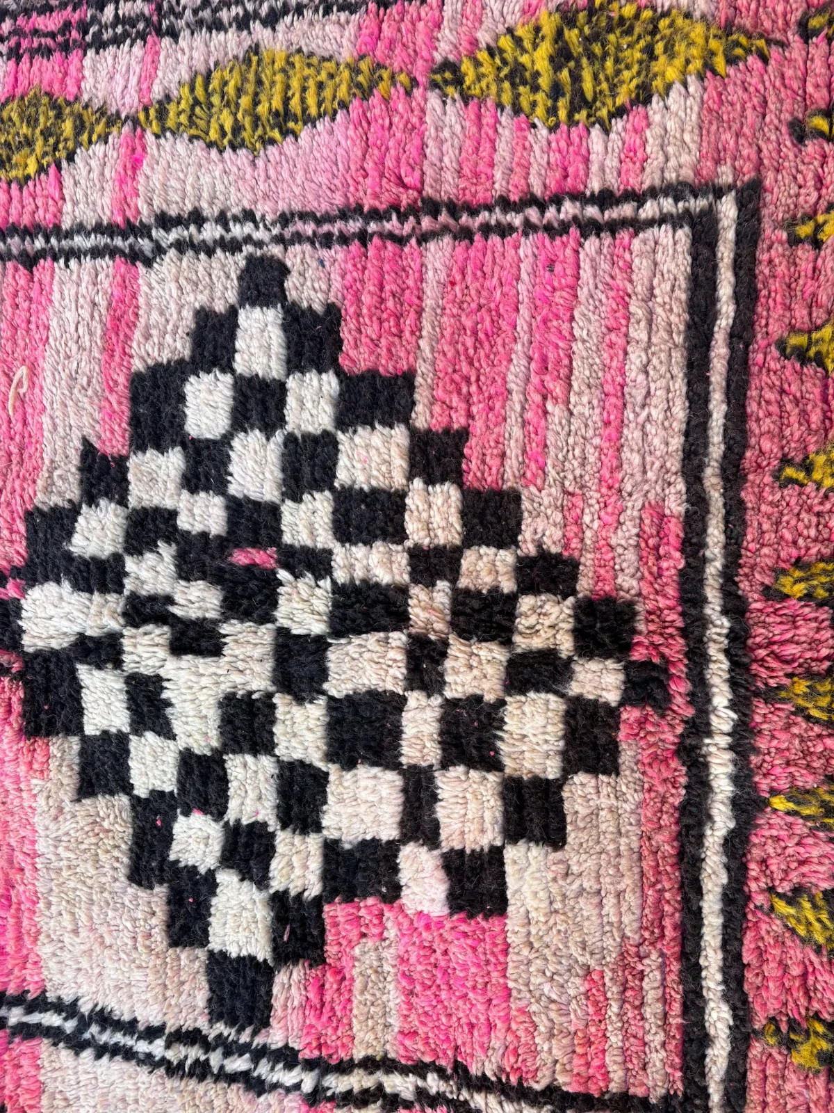 Pink moroccan rug-Moroccan Boujaad Rug – Handmade Rug – Custom Moroccan Rug -ini
