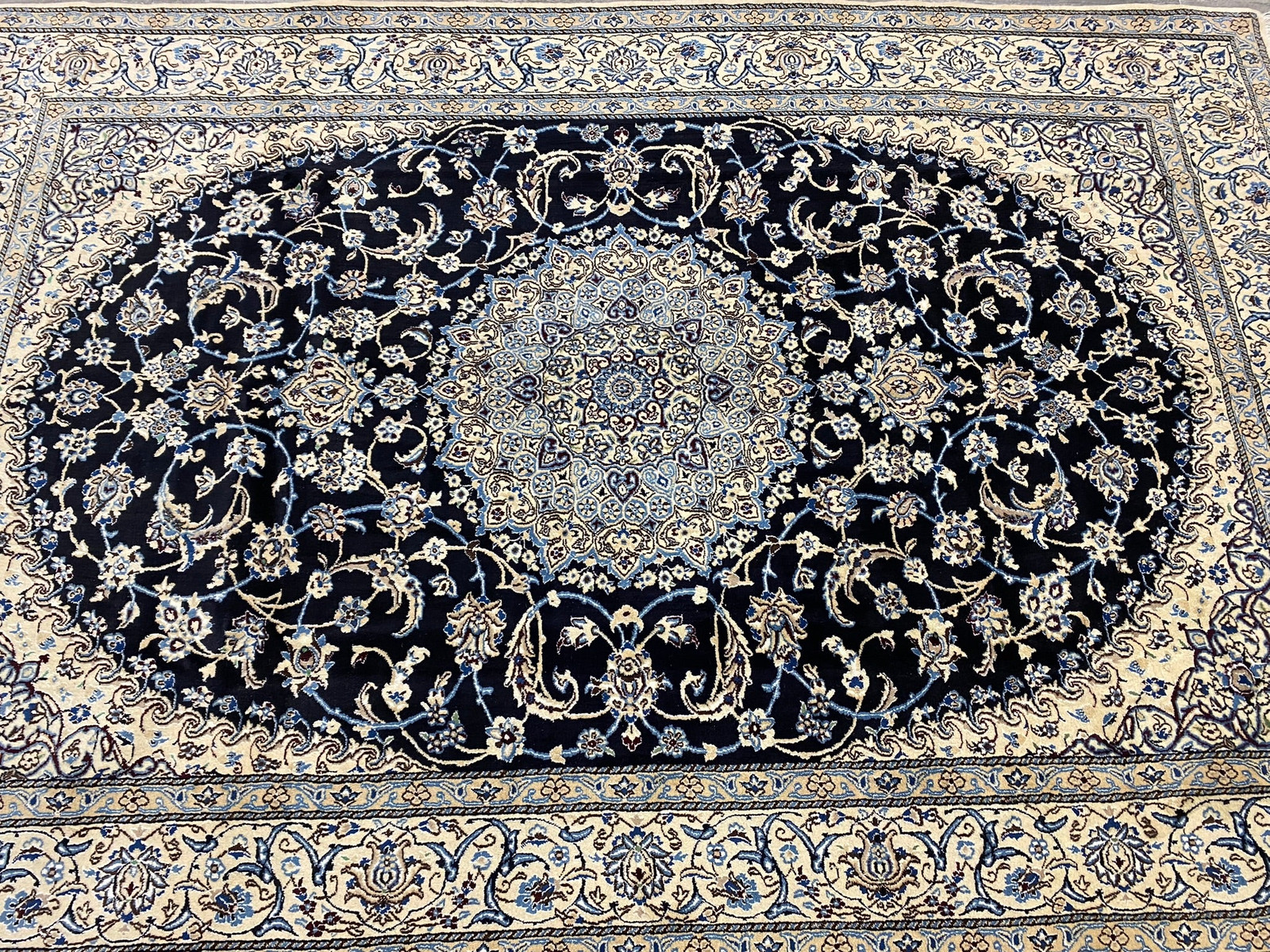 6×10′ Perrsian Naain Rug Dark Blue Wool and Silk #PIX-26311