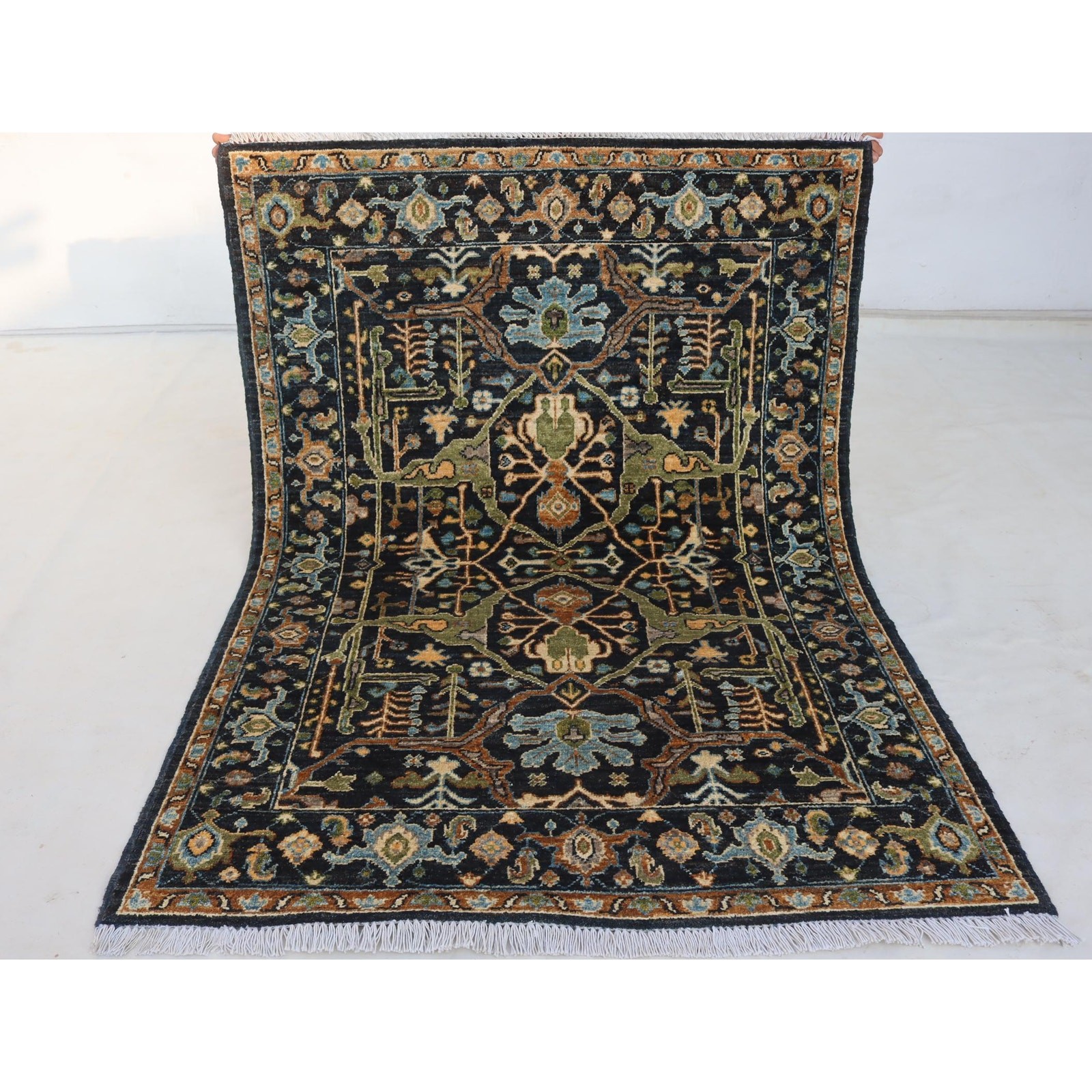 3×5 ft Black Bedjar High Quality Hand-Made Wool Rug ,(3.5×4.10)ft