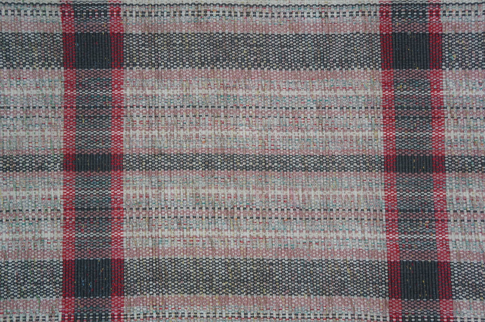 Vintage Handmade Plaid Striped Cotton Rag Rug Carpet Mat 18″ x 34″