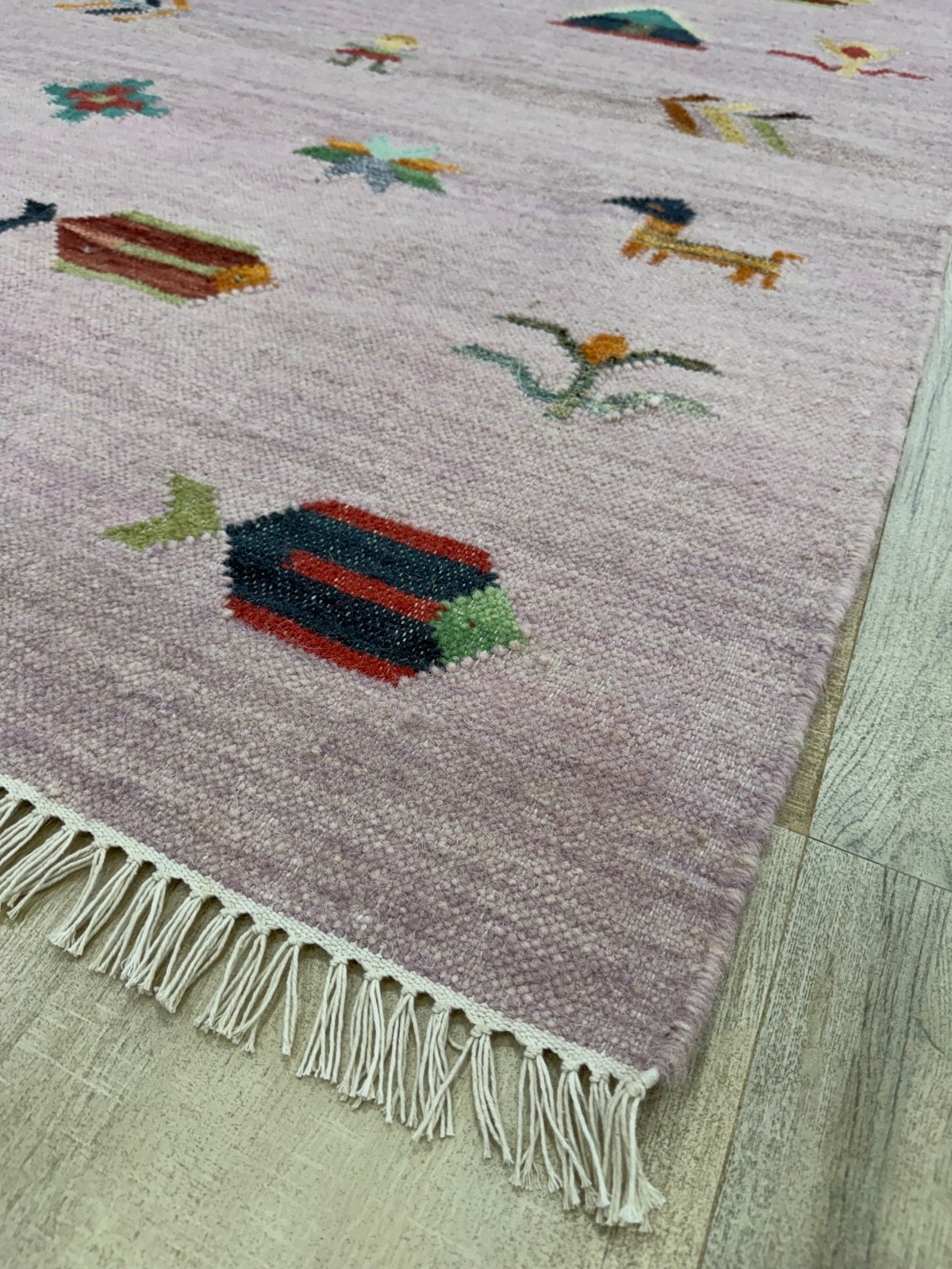 Tribal Handwoven Wool Rug 4×6 Lavender Flatweave Scandinavian Folk Art Kilim Rug