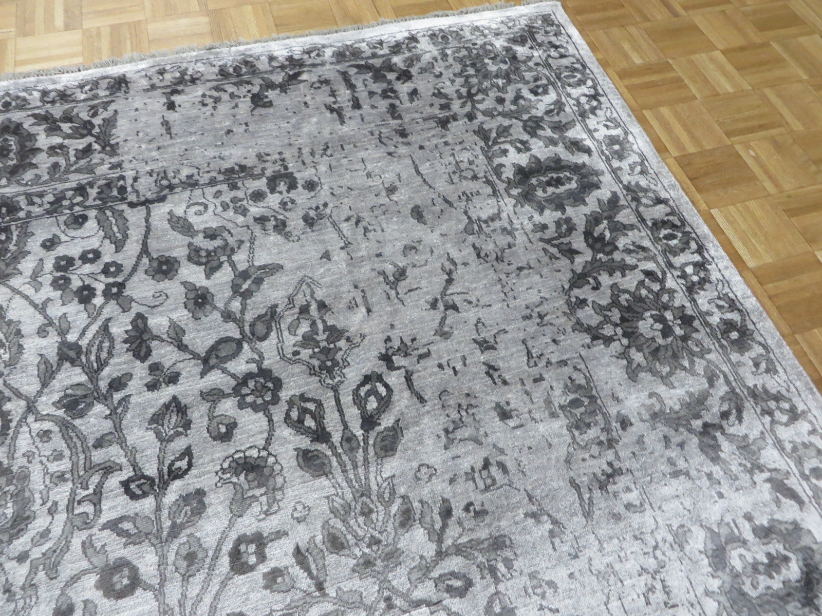 8’10 X 11’11 Hand Knotted Gray Tone On Tone Wool & Silk Oriental Rug G5360