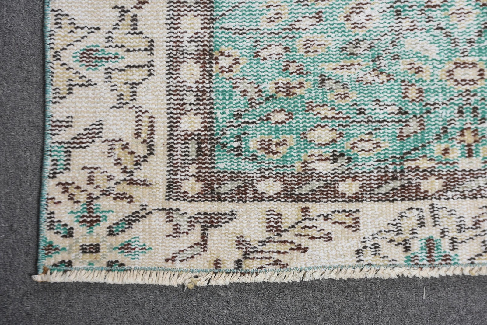 Turkish Vintage Large Rug 5,4×9,5 ft, Blue White Oriental Rug