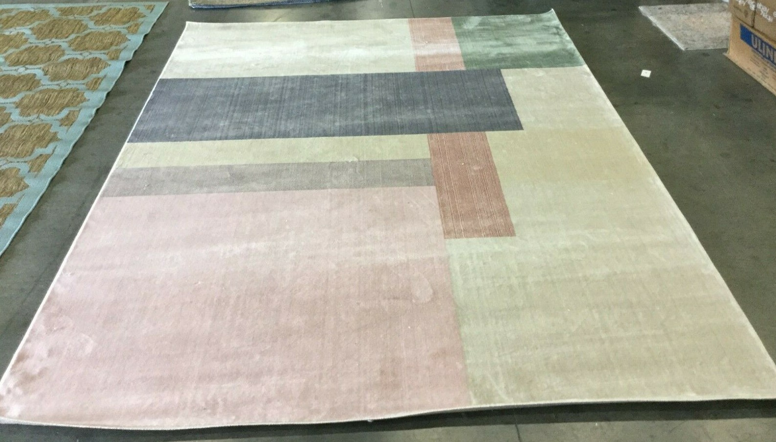 IVORY / CHARCOAL 8′ X 10′ Back Stain Rug Reduced Price 1172640532 ORW300A-8