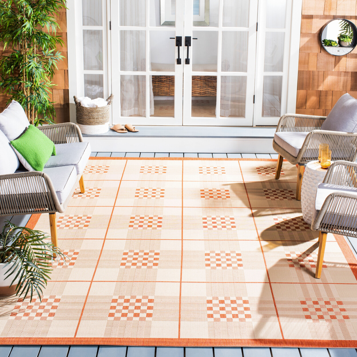 SAFAVIEH Outdoor CY1587-3201 Courtyard Natural / Terra Rug