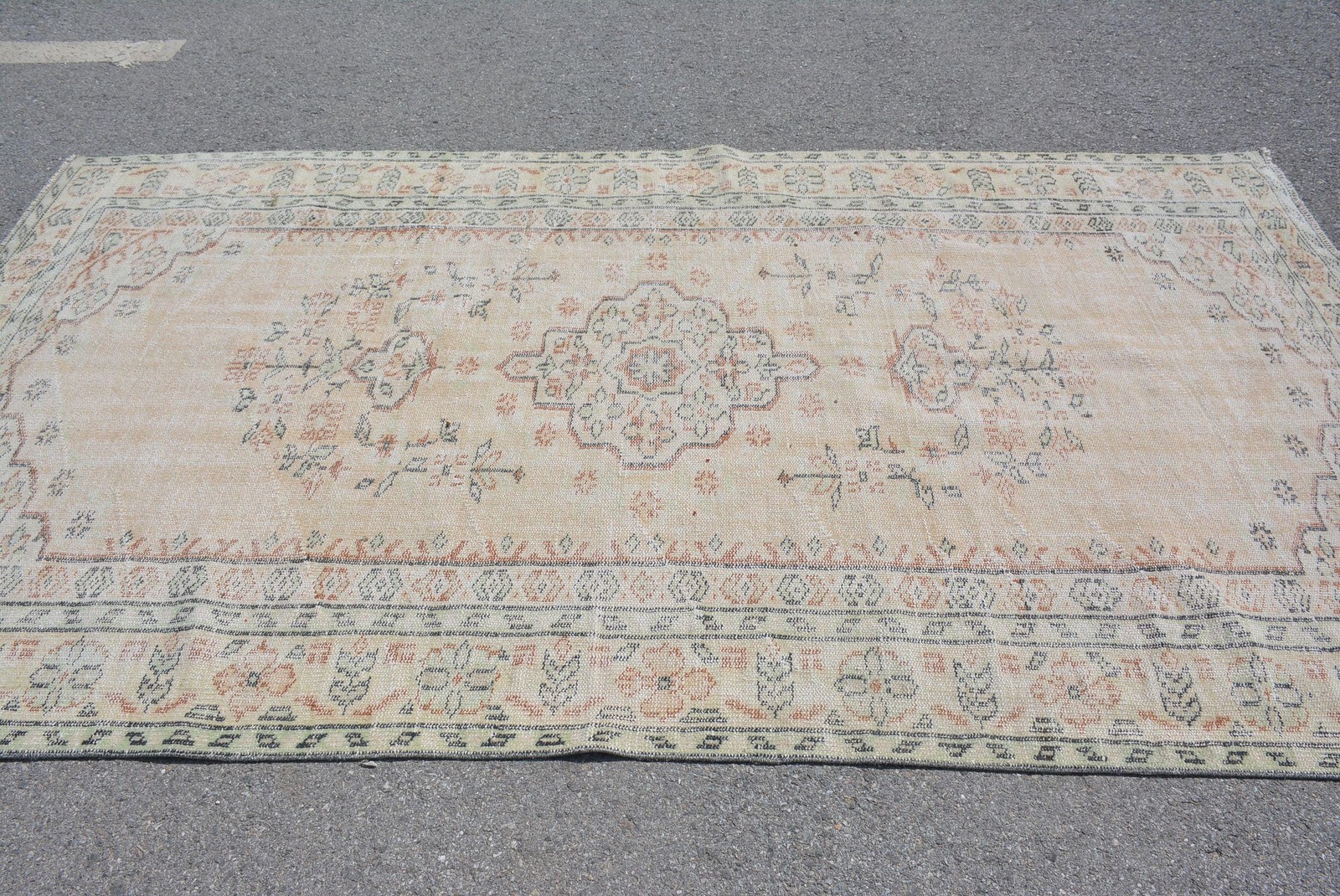 Turkish Vintage Rug, 5,4×9,3 ft Rug, White Ikat Wool Rug