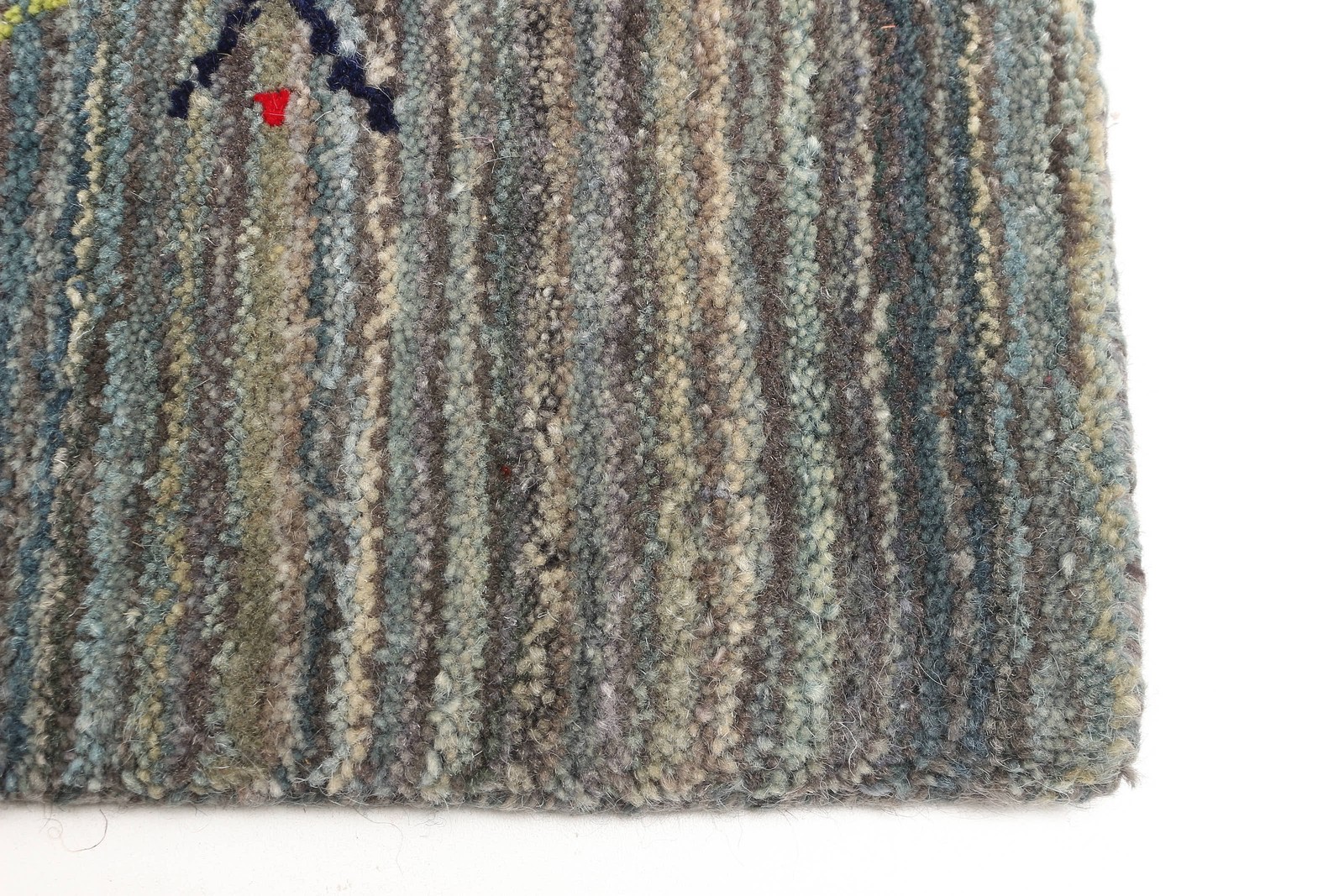 Hand loomed Area Rug 4’0″ x 5’8″ Traditional Wool Oriental Carpet
