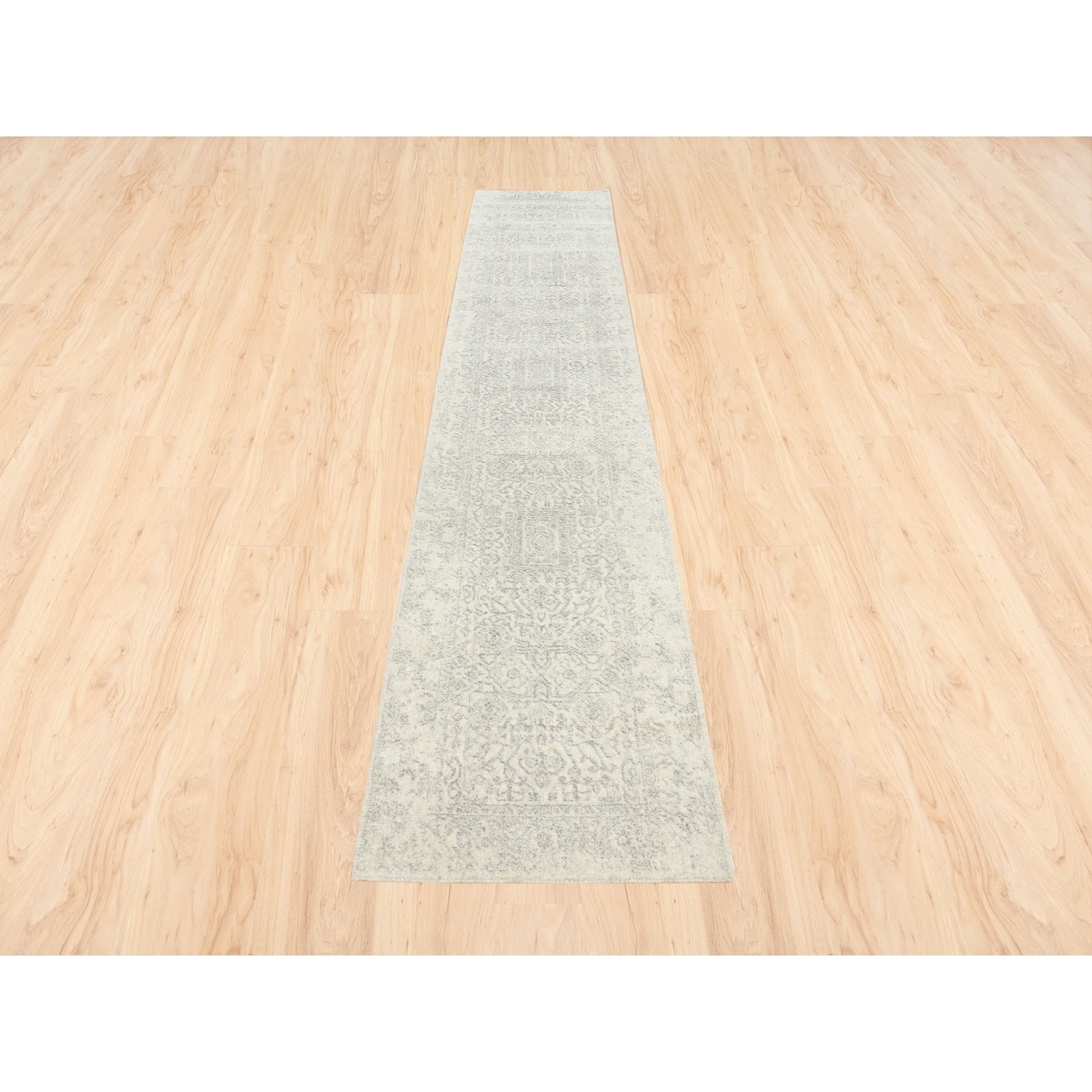 2’6″ x 12′ Fine Jacquard Gray Hand Loomed Modern Wool and Silk Runner Rug R62855