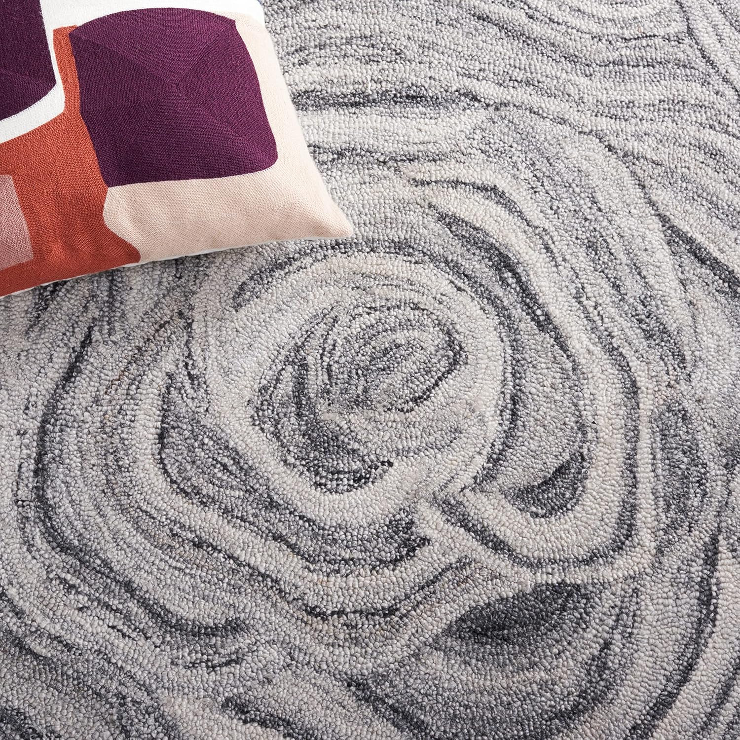 Handmade Abstract Area Rug 6′ x 9′ Dark Grey & Black for High Traffic Areas