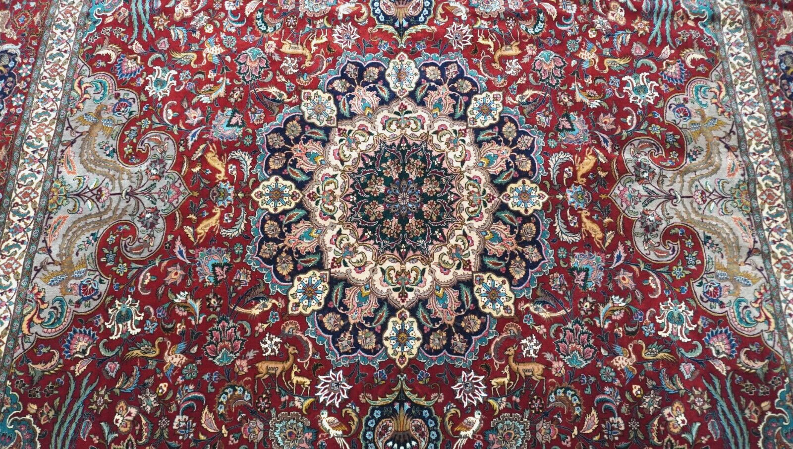 Antique Silk & Wool Isfahann Animals Birds Handmade Rug Silk Foundation 10’x14′