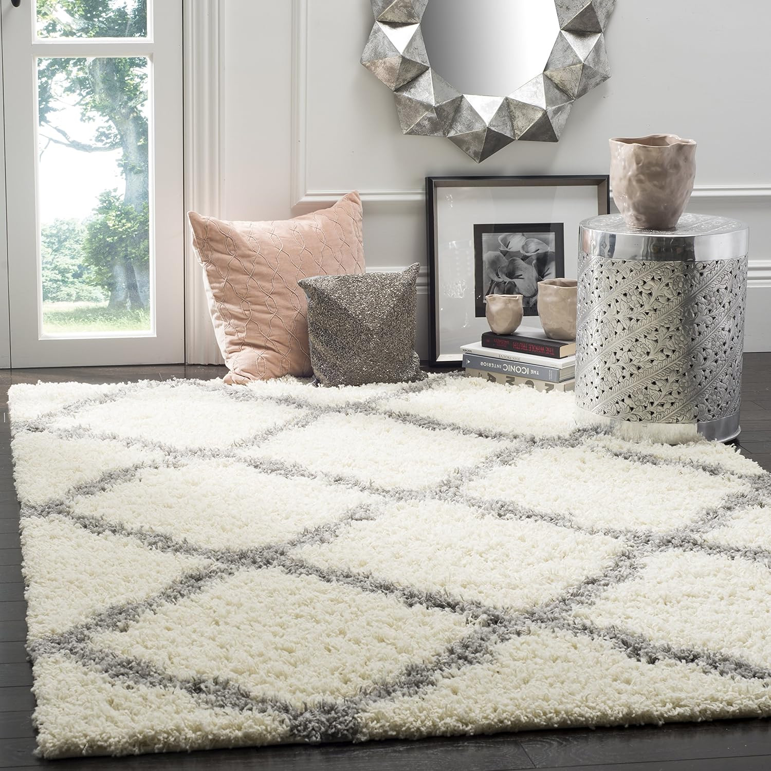 Dallas Shag Area Rug 5’1″ x 7’6″ – Ivory & Grey Trellis, Non-Shedding