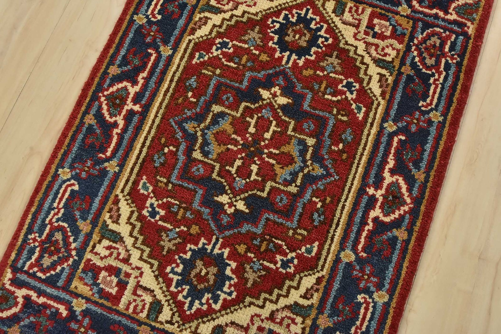 Heriz Rug 2’1” x 2’11” Red Wool Traditional Hand-Knotted Oriental Carpet