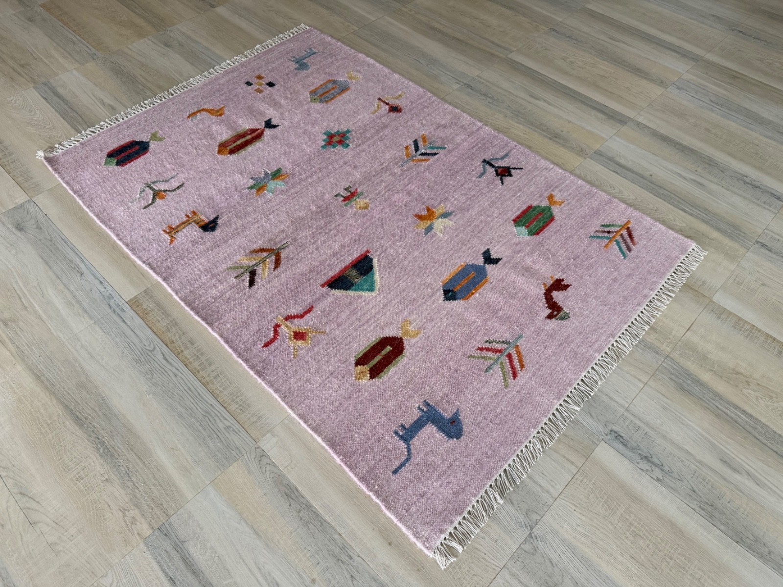 Tribal Handwoven Wool Rug 4×6 Lavender Flatweave Scandinavian Folk Art Kilim Rug