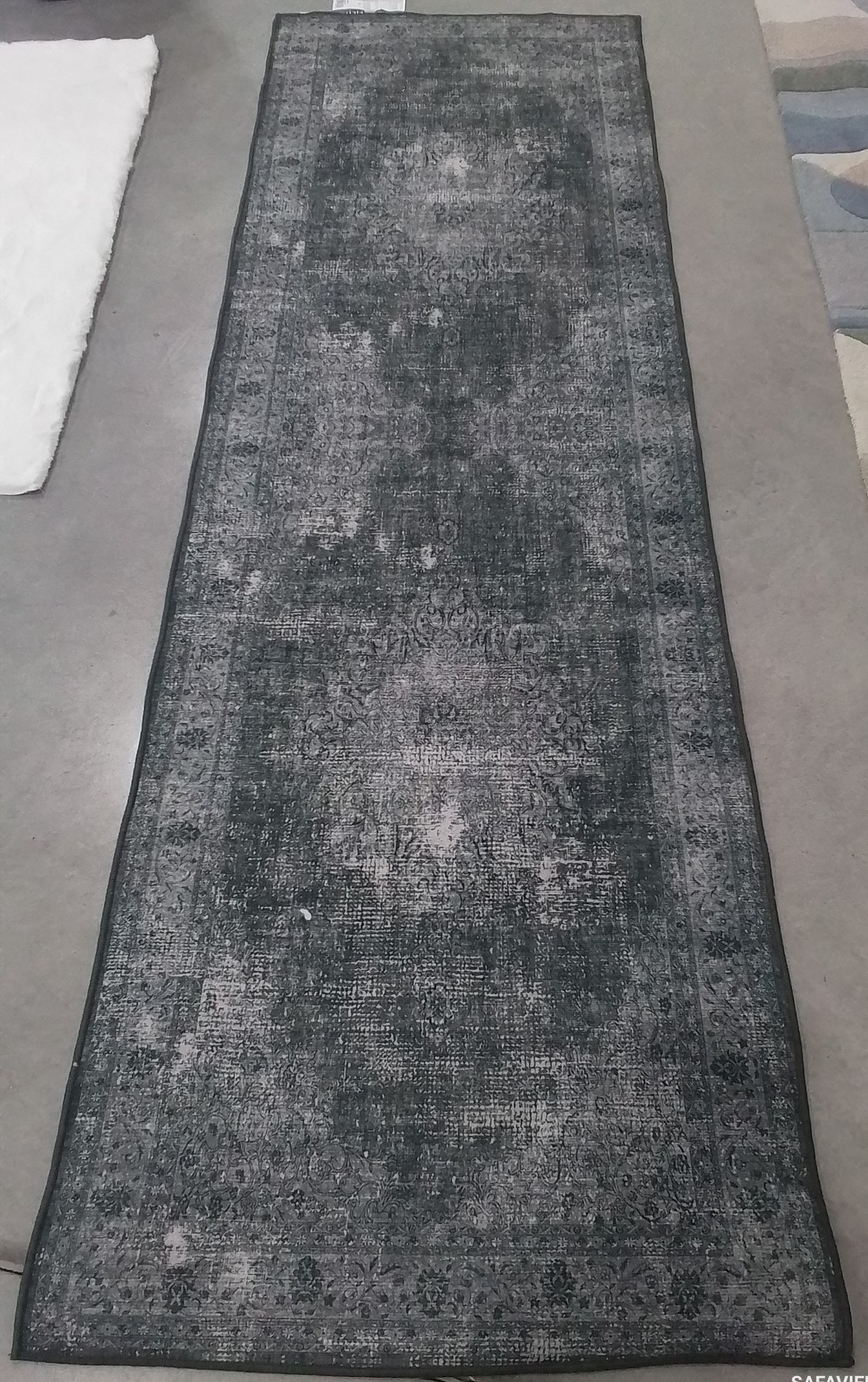 BLACK / GREY 2′-6″ x 8′-0″ Flaw in Rug, Reduced Price 1172795554 TSN190Z-28