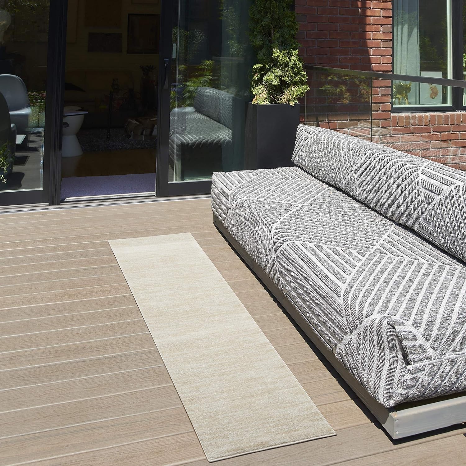 Area Rug 2×6 Runner Ivory Beige Polypropylene Non-Shedding Indoor Outdoor
