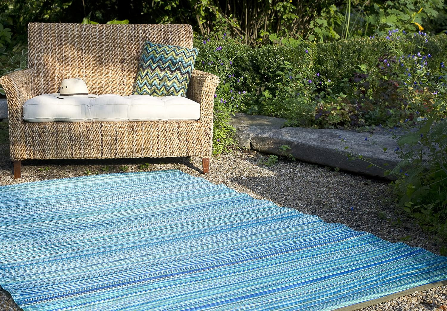 Outdoor Rug – Waterproof, Fade Resistant, Crease-Free – Premium Recycled Plastic
