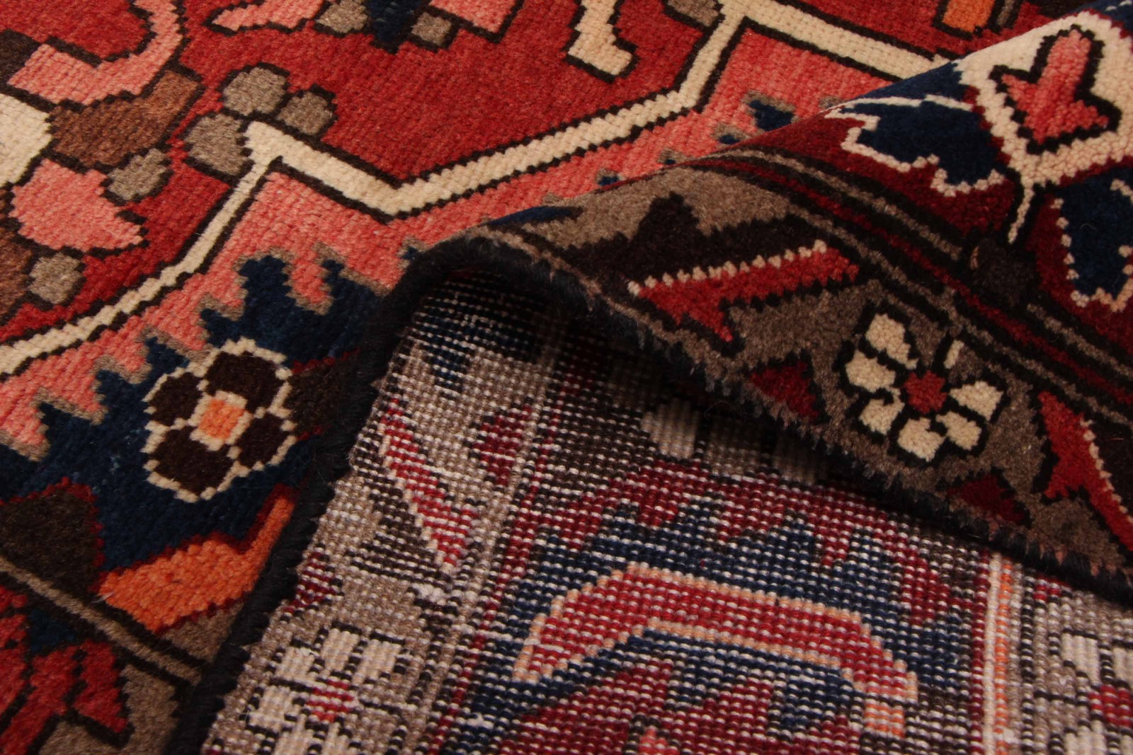 Vintage 6’8″ x 9’9″ Traditional Hand Knotted Vegetable Dye Wool Area Rug