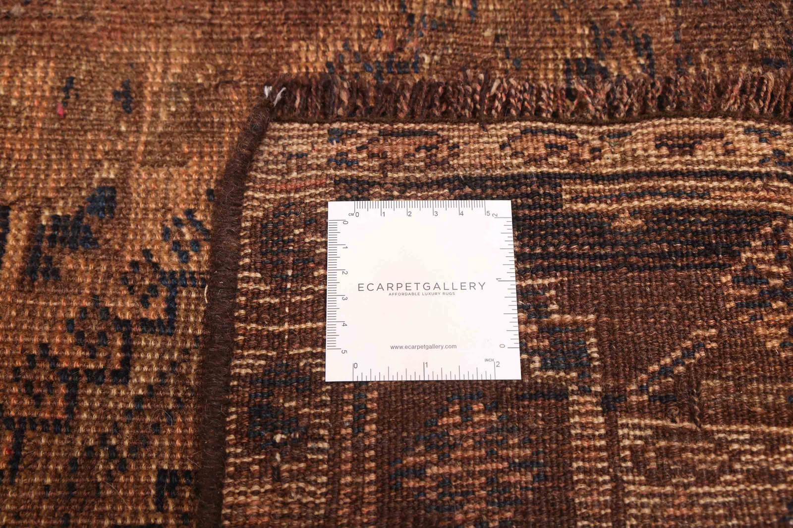 Vintage 6’8″ x 6’6″ Traditional Hand Knotted Vegetable Dye Wool Area Rug