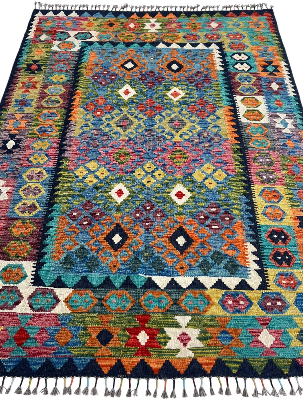 Hand-Woven Afghani Kilim Wool Rug 5’1″ x 6’7″