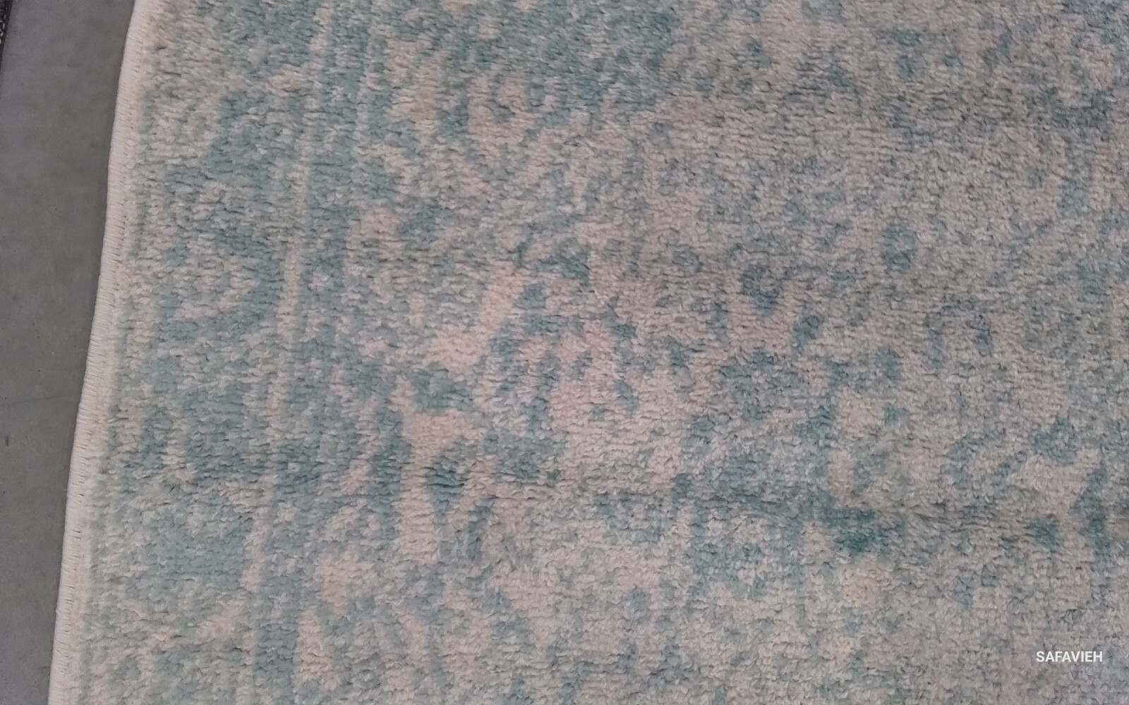 IVORY / LT BLUE 2′-6″ x 12′-0″ Flaw in Rug, Reduced Price 1172775639 ADR109L-212