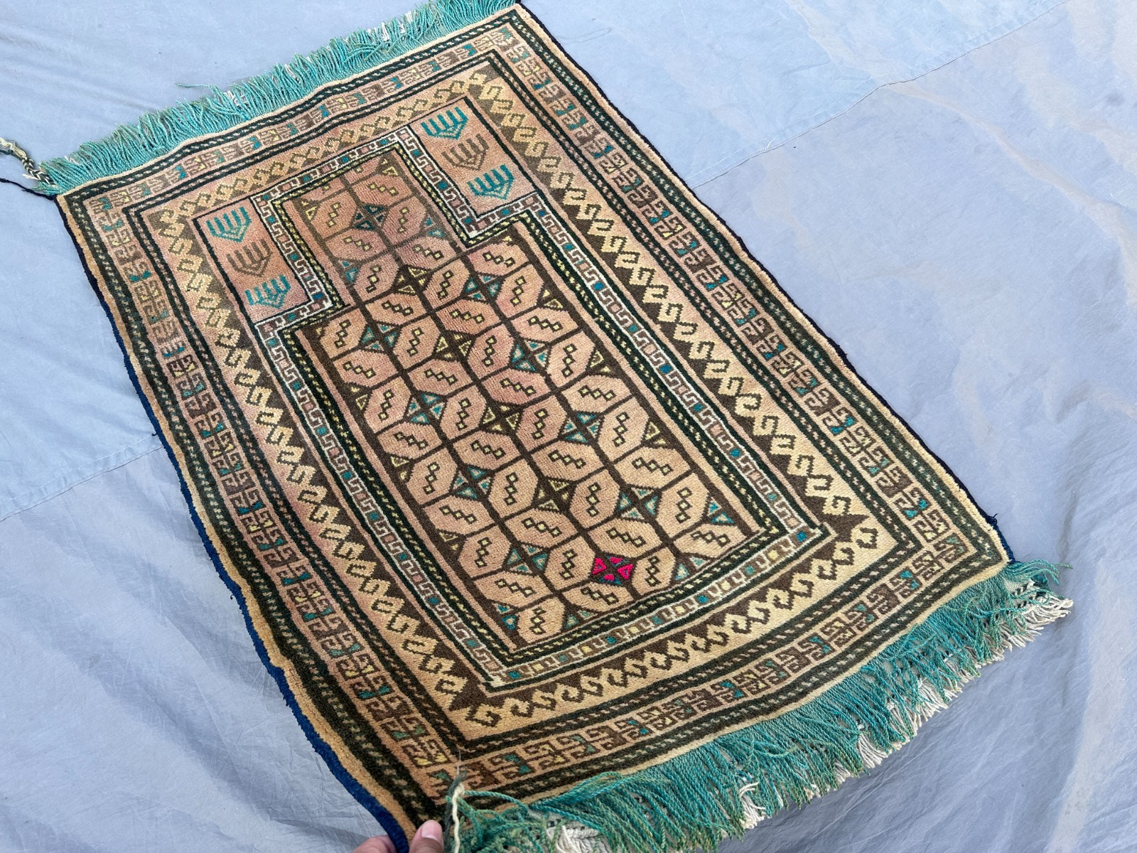 2’7 x 4 Ft Earthy Baluchi Tribal Wool Rug – Geometric Lattice Design Terracotta