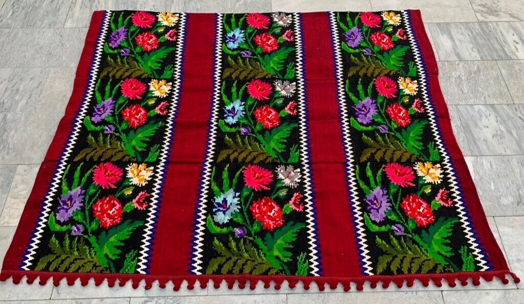 Bessarabian Kilim,Vintage Rose Kilim,Romanian Rug, Home Decor Rug,5x6ft
