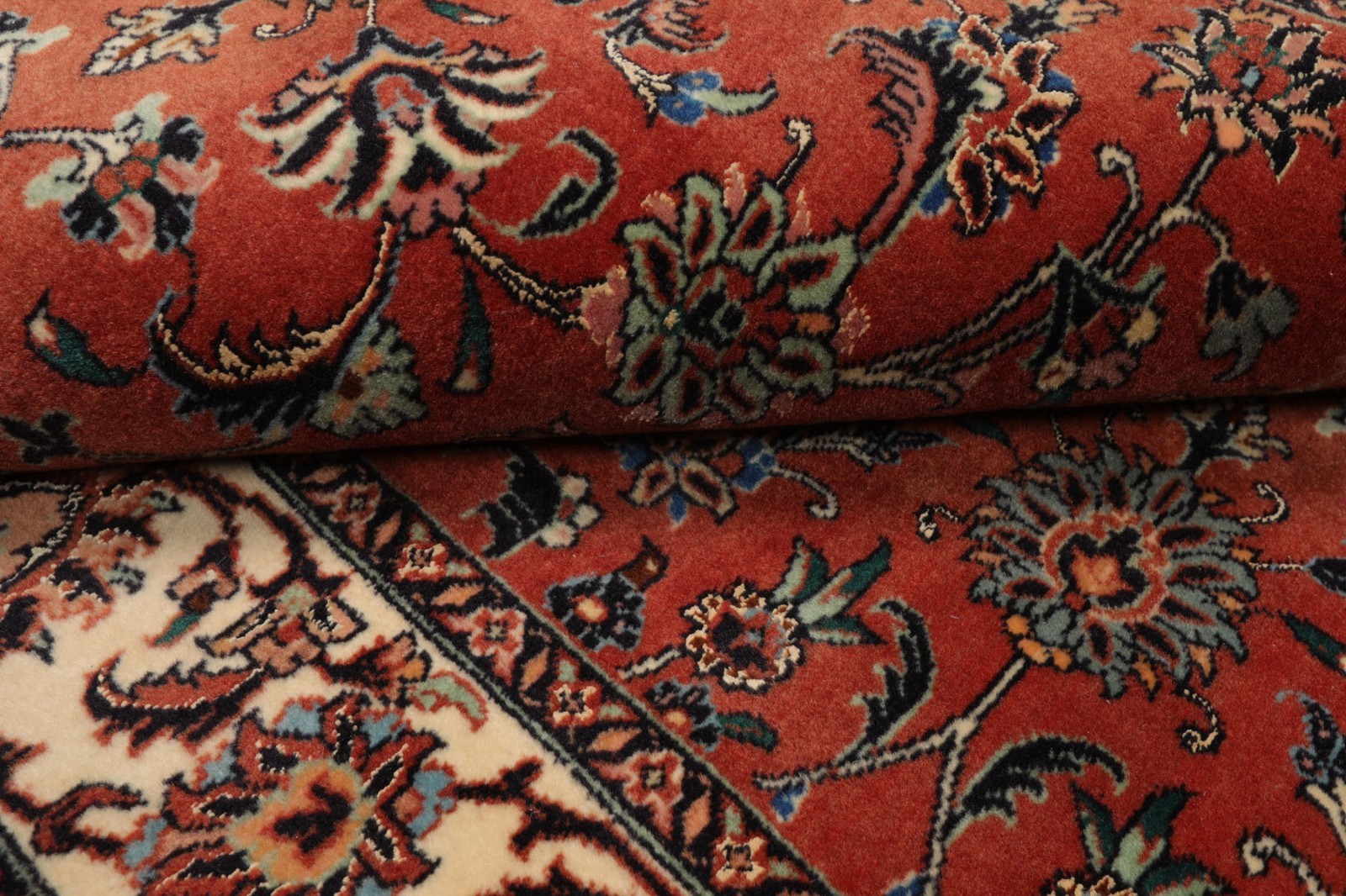 3’5”x6’3” Hand Knotted Wool & Silk Orange Bidjaar 300 KPSI Plush Pile Area Rug
