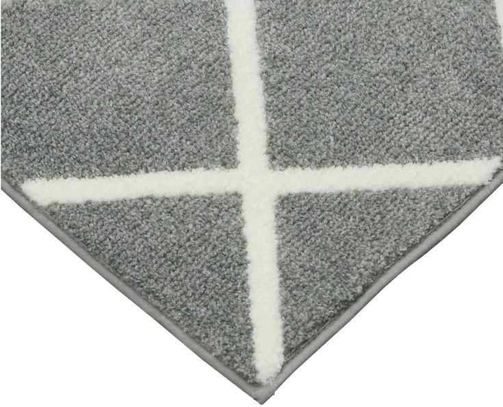 Mainstays Diamond Plush Grey Indoor 30″ x 45″ Accent Rug