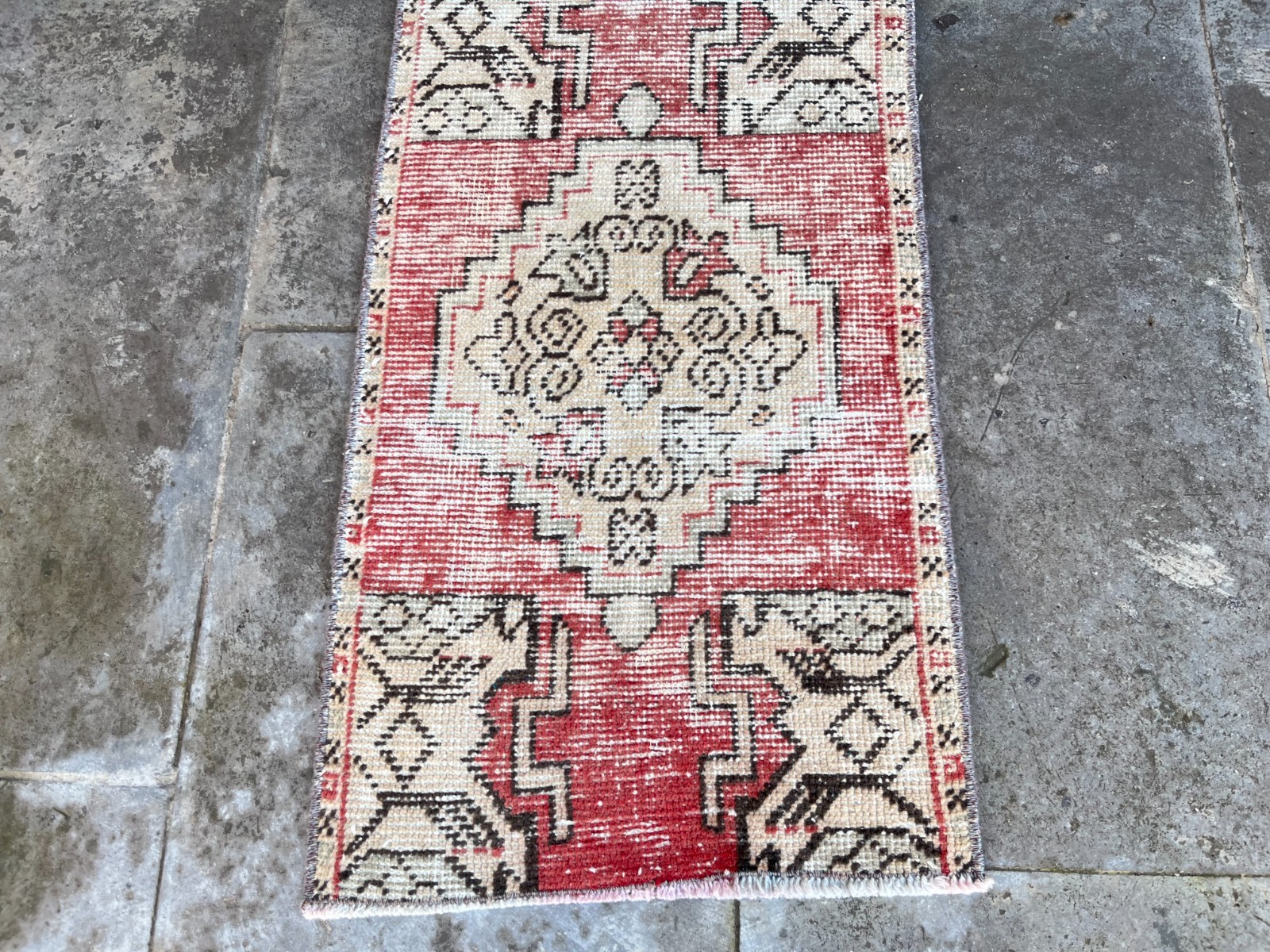 Vintage Turkish Oushak Rug 1.5×2.5 ft Small Red Anatolian Wool Door Mat