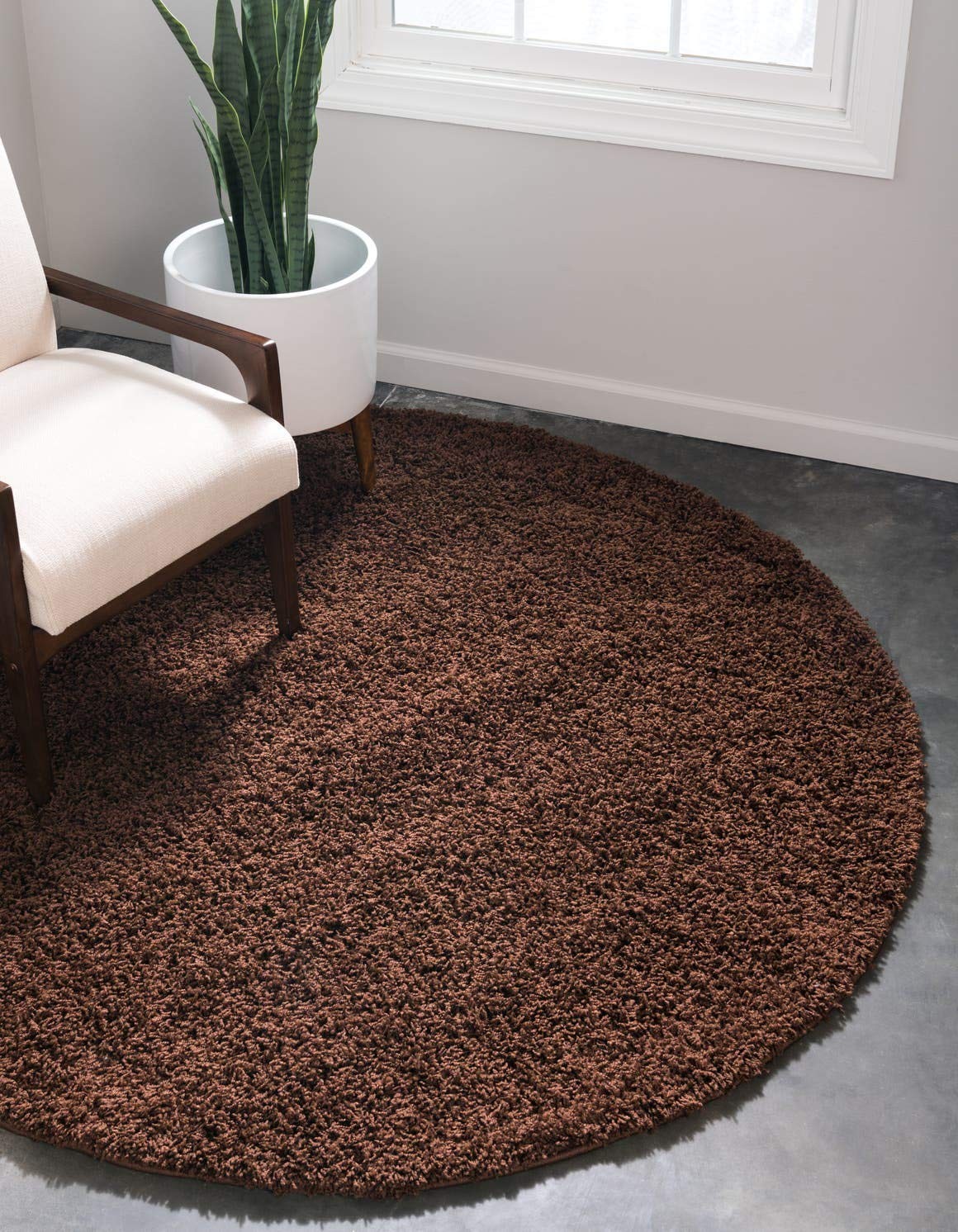Unique Loom Solo Solid Shag Area Rug 6’1″ Round Chocolate Brown Polypropylene