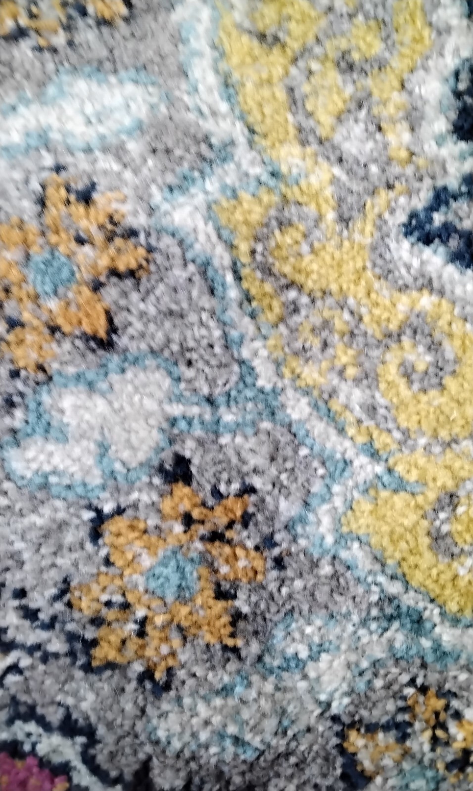 FUCHSIA 5′-3″ X 7′-6″ Damaged Binding Rug, Reduced Price 1172724715 MAD600A-5