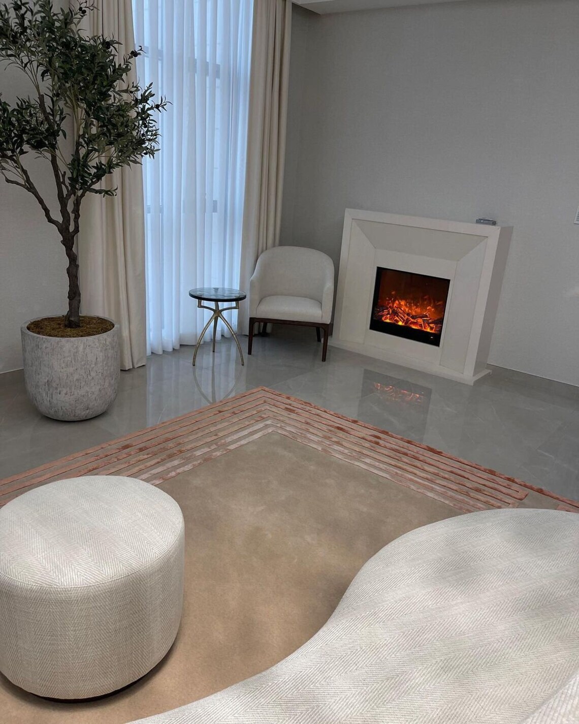 Beige Tufted | 8×10, 8×11, 8×14, 9×10 | Wool, Silk | Hand Tufted Rug | Bedroom