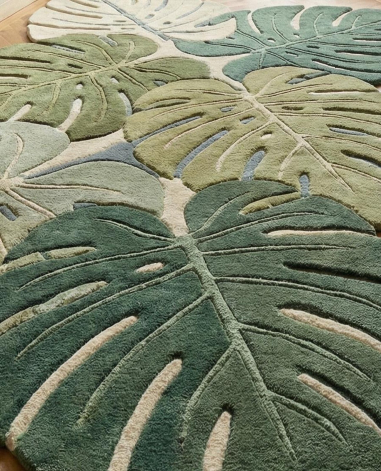 Hand Tufted Monstera Leaf Rug, Botanical Green Area Rug, Tropical Leaf Carpet,
