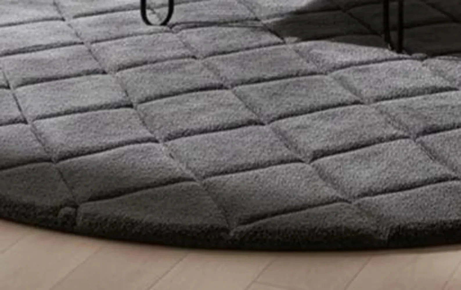 Allergy Friendly, Anti-Slip, Antistatic, Dirt/Moisture-Absorbing, Dryable, Easy