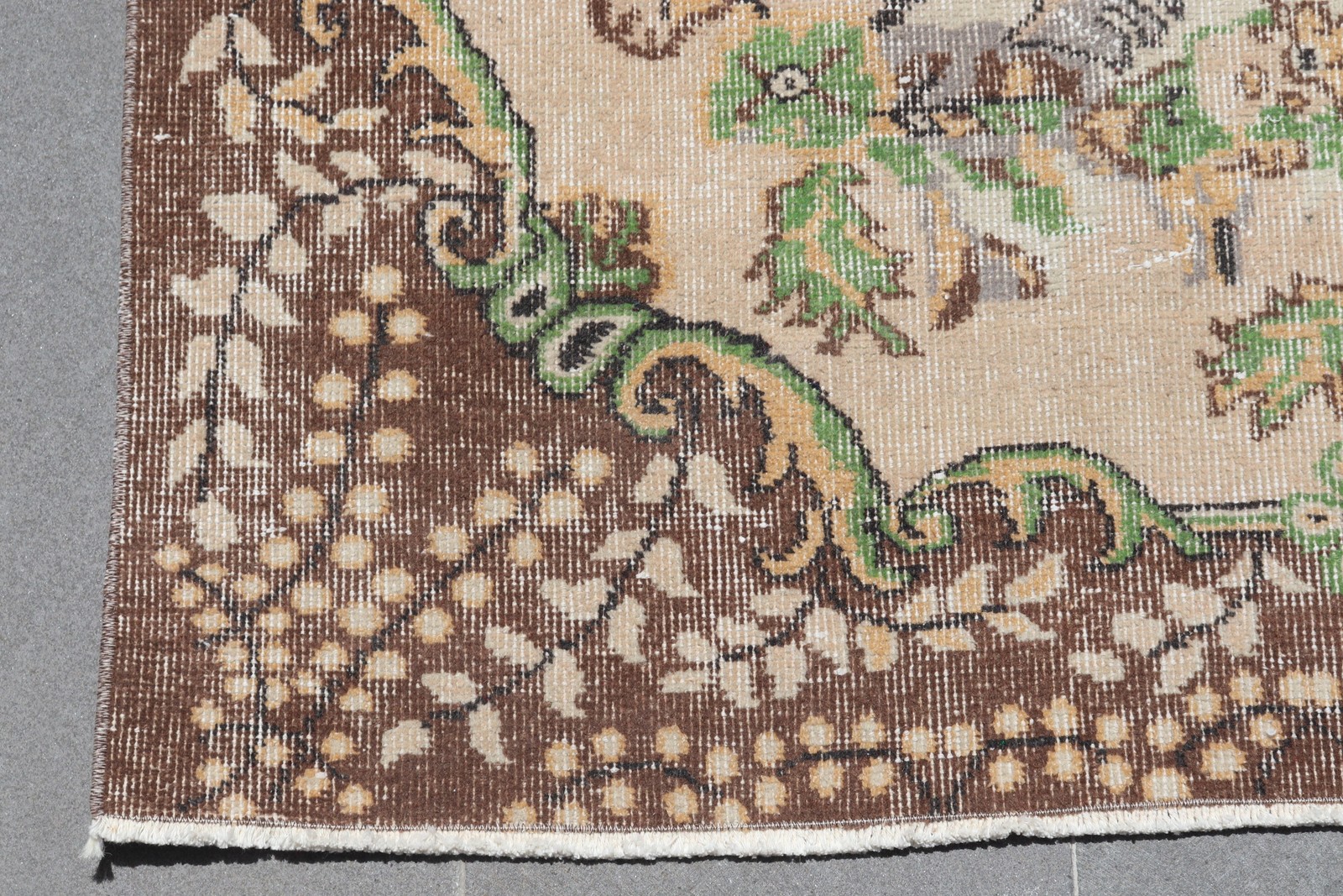5,5×9,4 ft Rug, Vintage Turkish Large Rug, Brown Wool Rug
