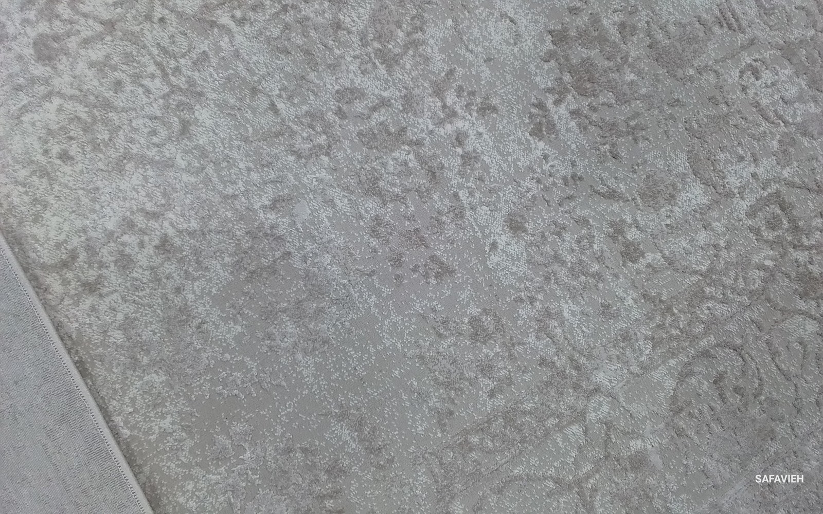 CREME / IVORY 6′-0″ x 8′-0″ Back Stain Rug, Reduced Price 1172805552 RFT664D-68