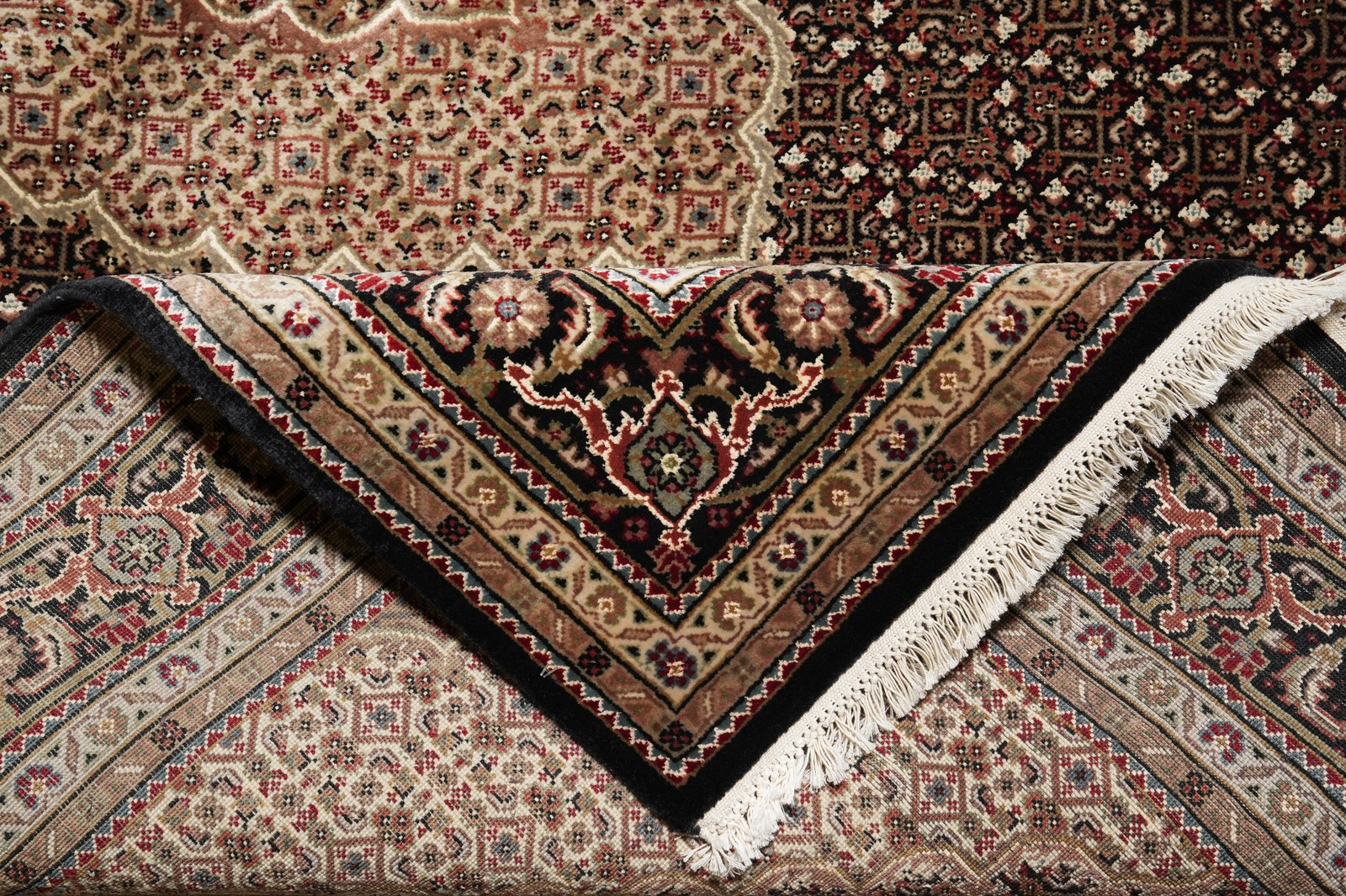5.5 x 8 Black Tabriiz Mahii Wool and Silk Handmade Rug #F-4454