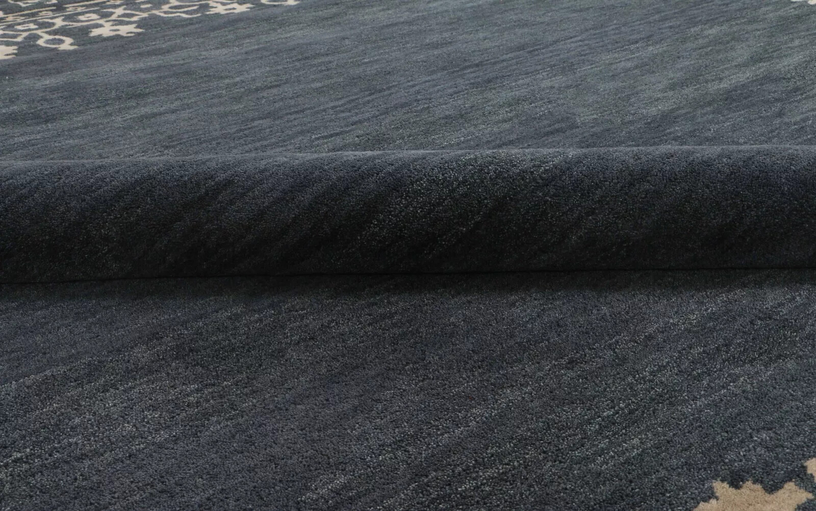 Desa PB Contemporary Traditional Handmade Tufted 100% Wool Area Rugs & Carpets