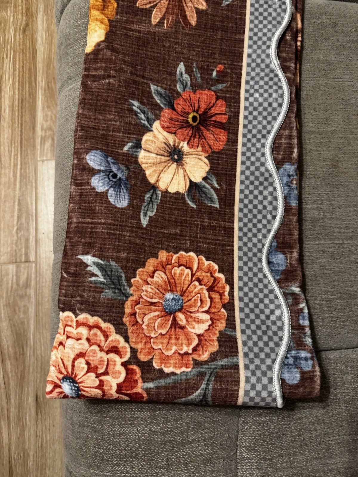 Gravue Home Washable Floral Area Rug 3×5 Brown Multicolor, Non-Slip Low
