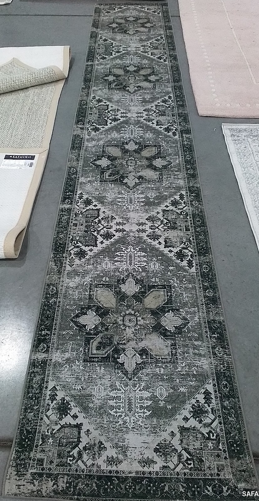 DRK SAGE / IVORY 2′-6″ x 10′-0″ Flaw in Rug Reduced Price 1172775055 TSN102F-210