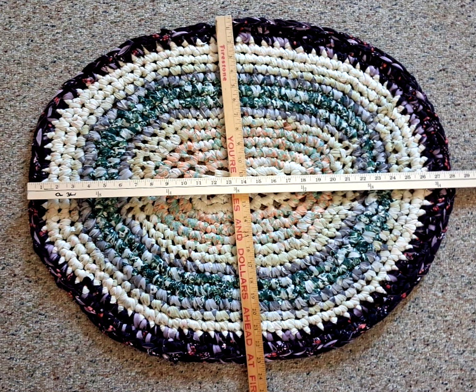Handcrafted Braided Rag Rug Oval 24″x29″Multicolor Granny Cottage Core